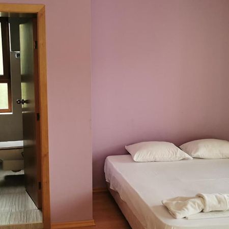 Balchik English House ภายนอก รูปภาพ