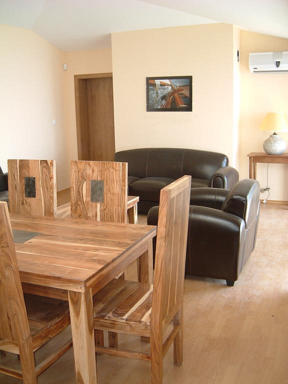 Balchik English House ห้อง รูปภาพ